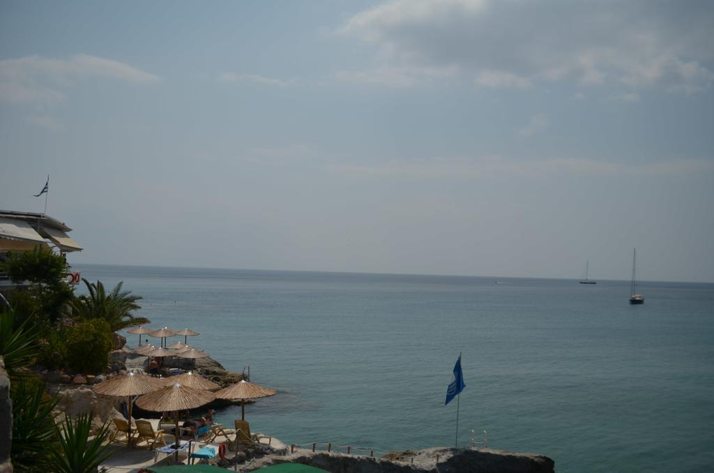 Panorama Hotel Agia Marina  Exterior photo